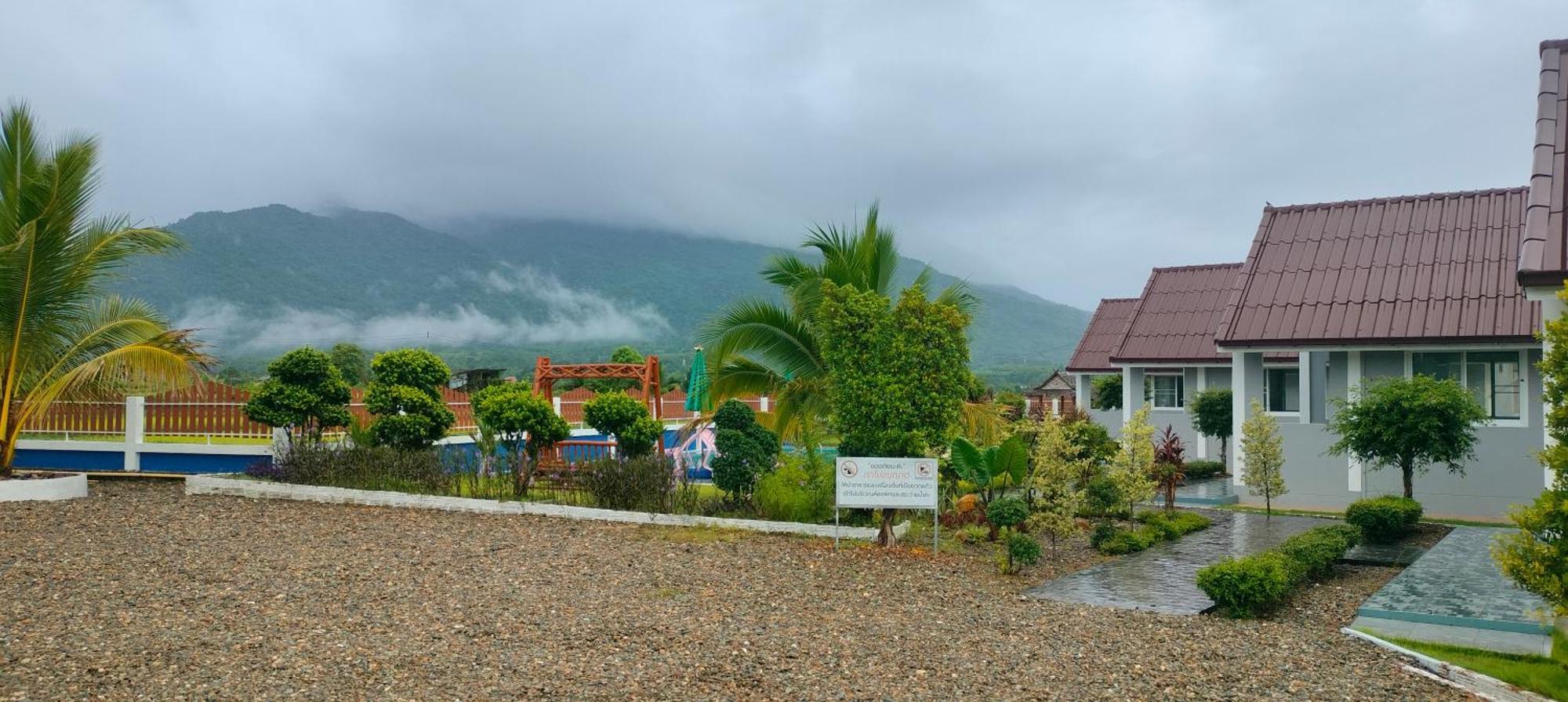 Poonsap Homestay Нан Екстер'єр фото