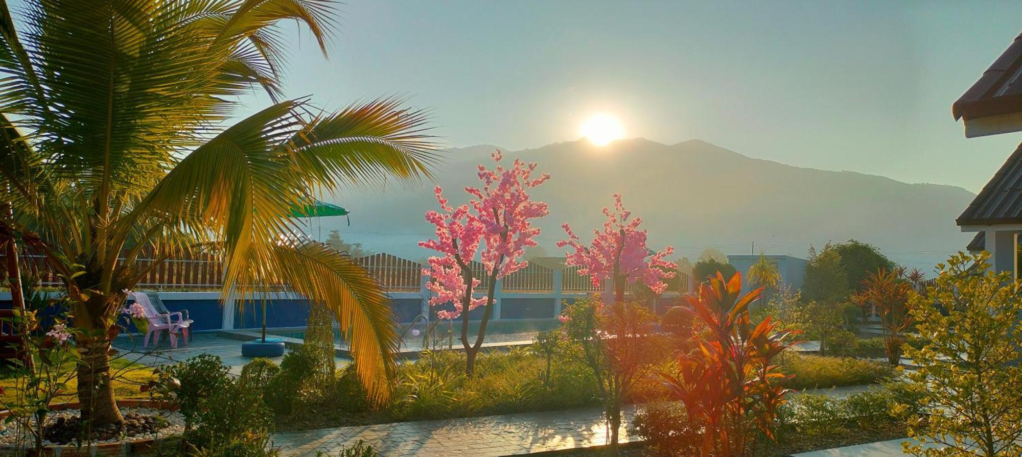 Poonsap Homestay Нан Екстер'єр фото